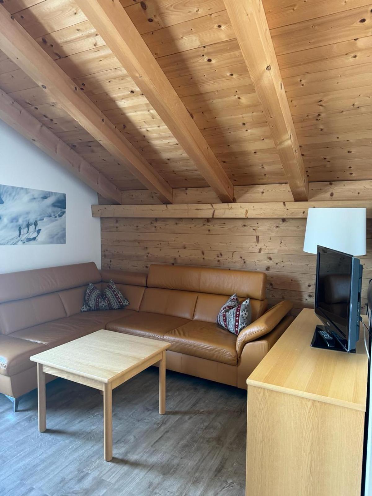 Weinzeit Chalet 쾨닉슬라이텐 외부 사진